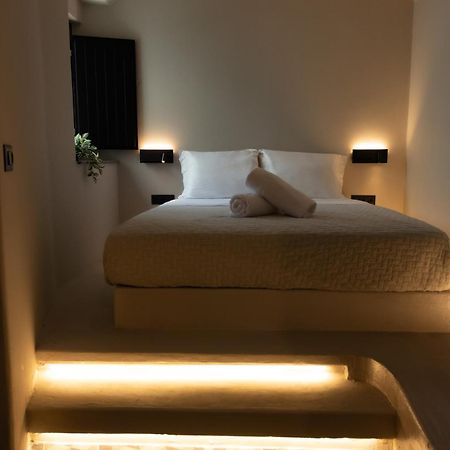 Noir Cave Villa With Private Jacuzzi And Sunset Terrace Pyrgos Kallistis Exterior foto