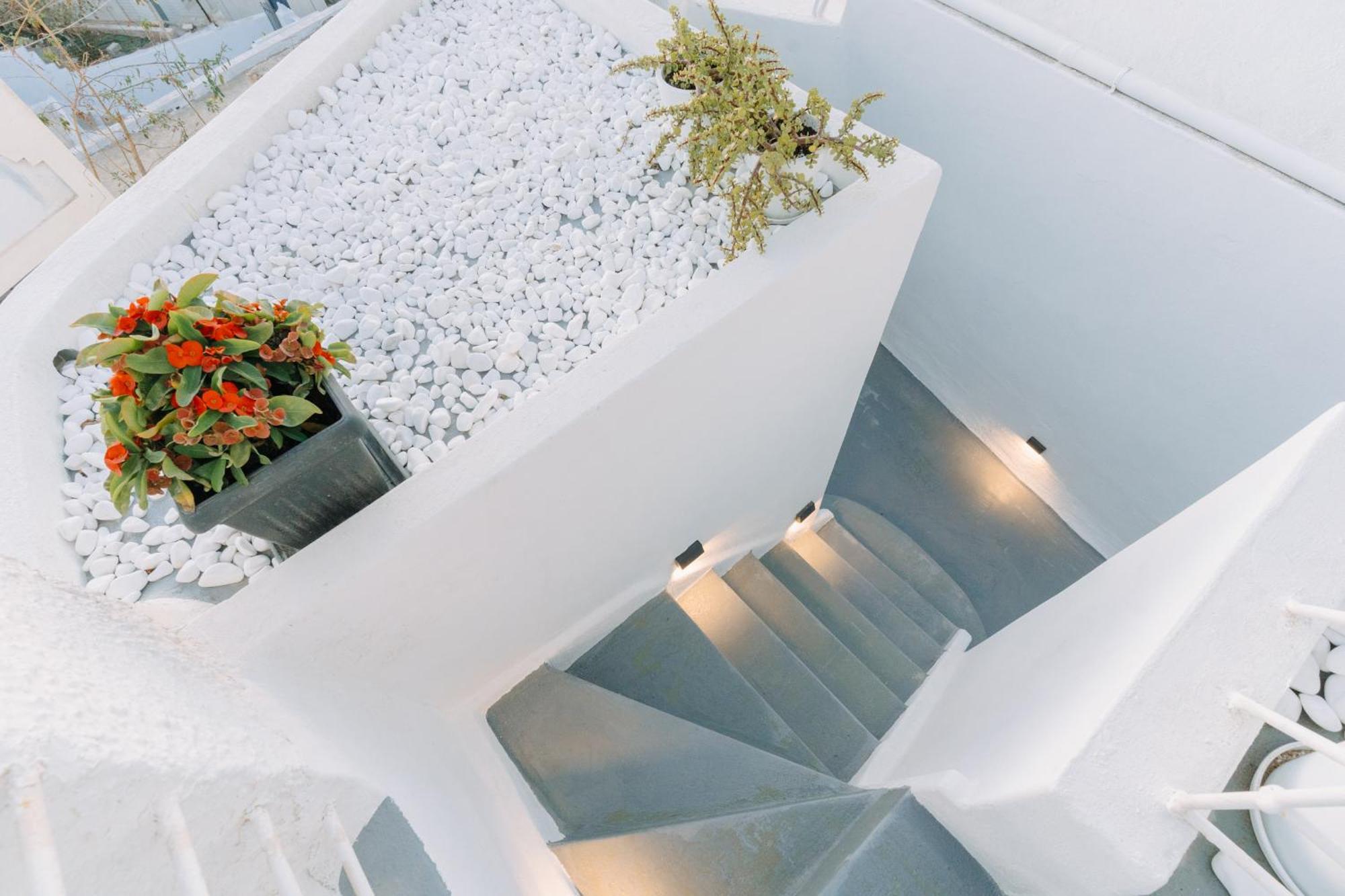 Noir Cave Villa With Private Jacuzzi And Sunset Terrace Pyrgos Kallistis Exterior foto